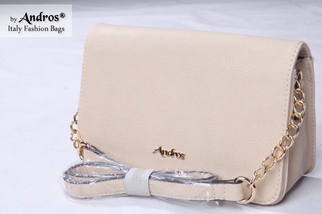 AB2871 IDR 190.000 MATERIAL PU SIZE L26XH17XW10CM WEIGHT 650GR COLOR BEIGE