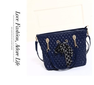 B1016 IDR.2OO.OOO MATERIAL PU SIZE L32XH30XW12CM WEIGHT 750GR COLOR BLACK,RED,BLUE (2)