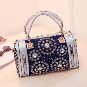 B1055 IDR.2O8.OOO MATERIAL CANVAS SIZE L33XH18XW11CM WEIGHT 700GR COLOR GOLD,SILVER,RED (1)