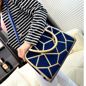 B278 IDR.188.OOO MATERIAL VELVET+PU SIZE L30XH21XW12CM WEIGHT 800GR COLOR BLACK,BLUE (1)