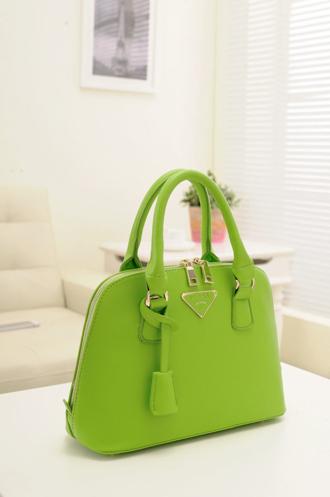B478 IDR.182.000 MATERIAL PU SIZE L29XH20XW10CM WEIGHT 800GR COLOR GREEN