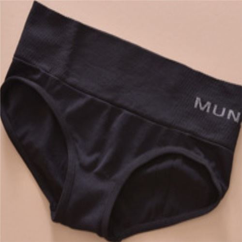  Jual  CD052 black Celana  Dalam Wanita  Munafie  Import 